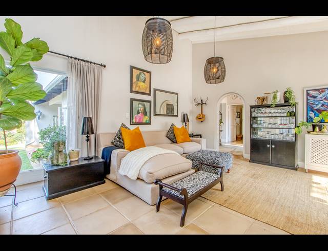 3 BEDROOM HOUSE FOR SALE IN BRYANSTON